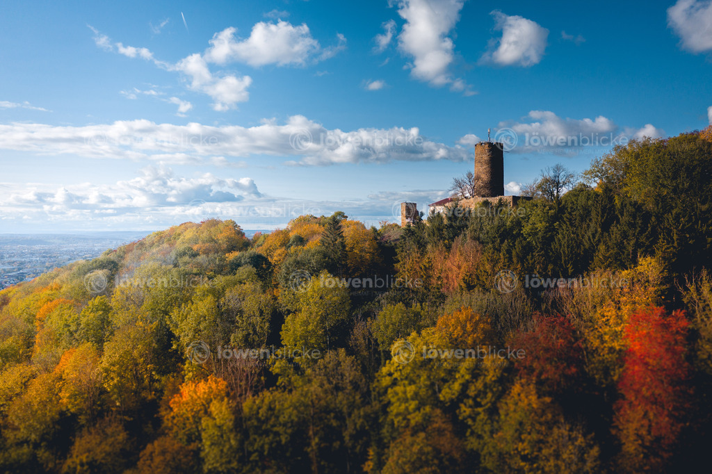 Burg Staufeneck bei Salach im Herbst | löwenblicke | shop
