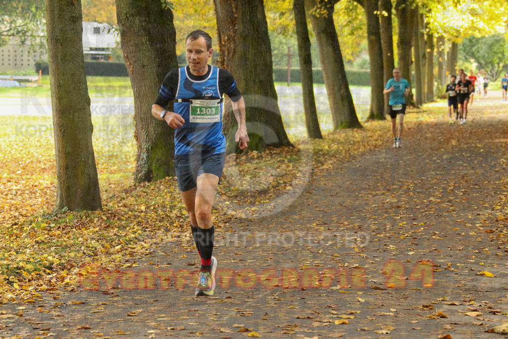 241020_1011_EV4_4000 | Sportfotografie im Rhein-Sieg Kreis, Köln, Bonn, NRW, Rheinland Pfalz, Hessen, etc. Unser Tätigkeitsfeld umfasst den Laufsport vom Volkslauf über den Marathon, Duathlon, Triathon bis zum Ultralauf wie Kölnpfad Ultra oder Schindertrail.