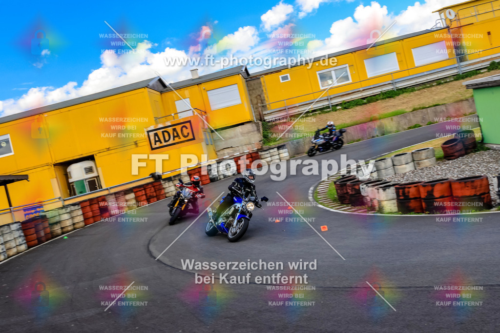 _OTO3915 | Hier findet Ihr Bilder von Touristenfahrten auf der Nürburgring Nordschleife oder von anderen Veranstaltungen die ich besucht habe. Viel Spass beim Durch Schauen 