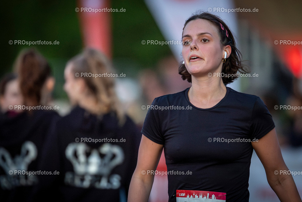 22. ASV Nachtlauf; Koeln, 28.05.25 | Impressionen vom 22. ASV Nachtlauf am 28.05.25 am Tanzbrunnen in Koeln. Foto: BEAUTIFUL SPORTS/Axel Kohring