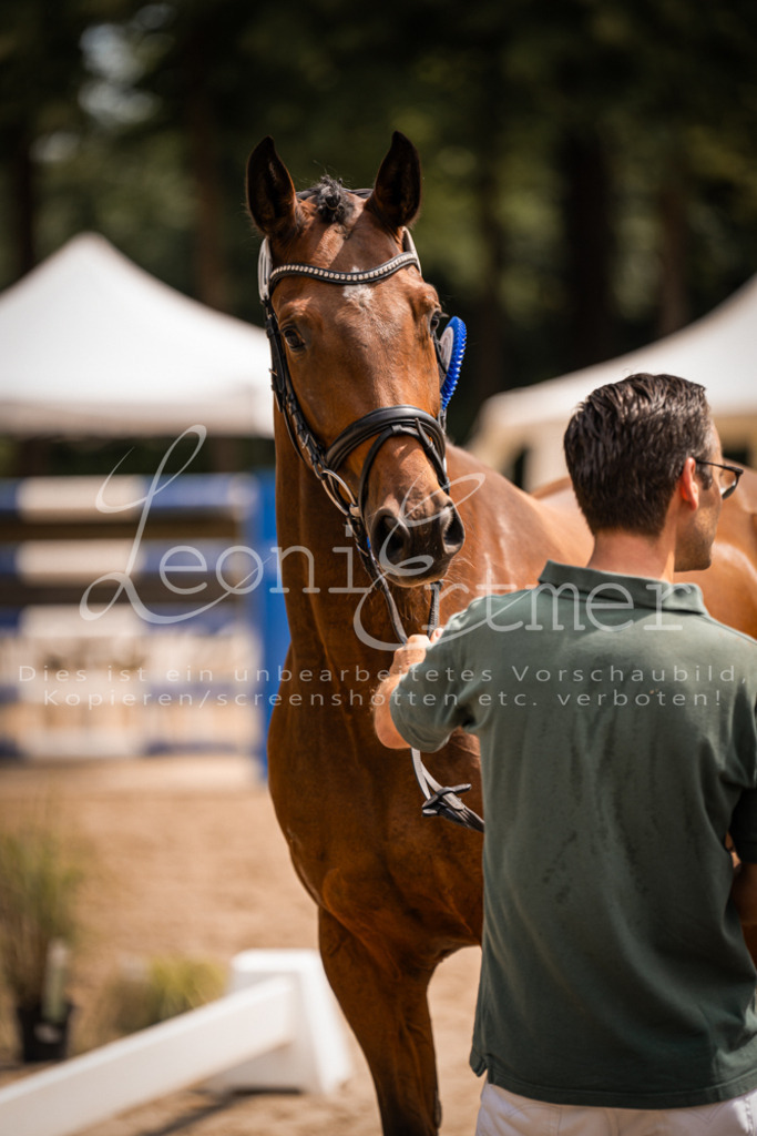 2. Fr00211 | Leoni Ertmer Photography - Realisiert mit Pictrs.com