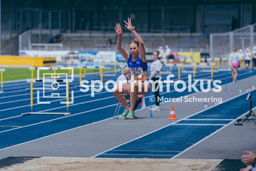 DM U23 U18 Bochum 2026 | Melanie Owczarski (TV Wattenscheid 01), Startnummer 1613, Dreisprung, Deutsche Meisterschaften der U18 &amp; U23 2026, Lohrheidestadion Bochum-Wattenscheid, 04.07.2026 Foto: Marcel Schwering / sportimfokus - Realisiert mit Pictrs.com
