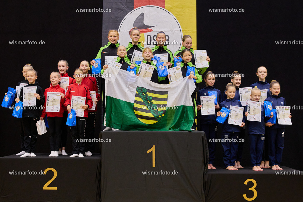 251101_siegerehrung_01 | wismarfoto.de - Realisiert mit Pictrs.com