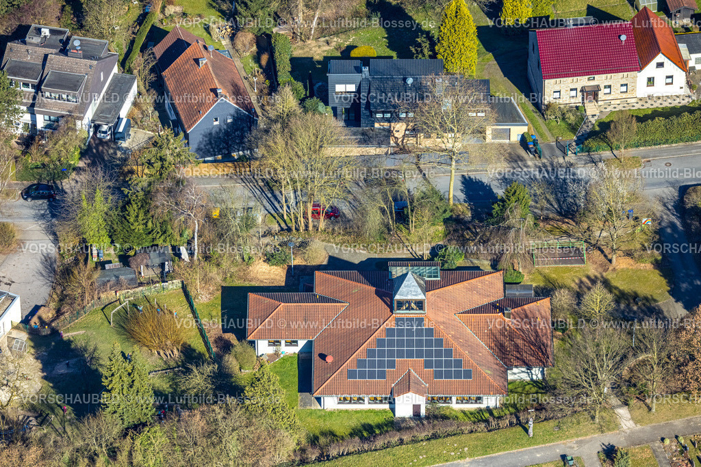 Witten250300858 | Luftbild, evang. Gemeindhaus mit Solardach, Brunebecker Straße, Rüdinghausen, Witten, Ruhrgebiet, Nordrhein-Westfalen, Deutschland