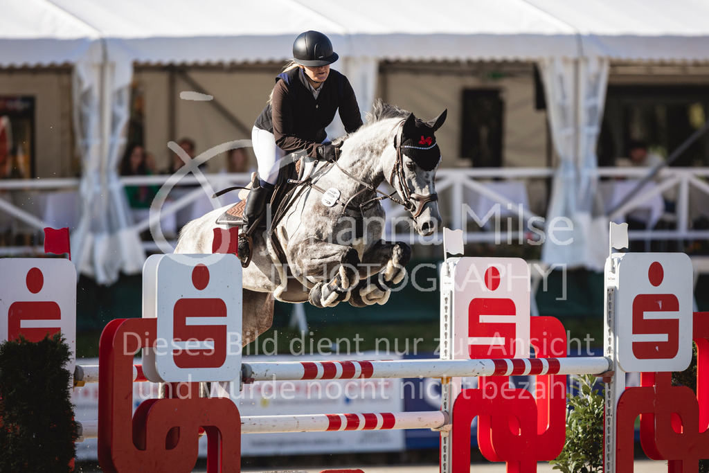 240714_BHO_M1-Spr-132 | Deine schönsten Turniermomente als professionelle Fotos! Entdecke hochwertige Pferdesport-Fotografie im Online-Shop. Jetzt Fotos finden & bestellen!