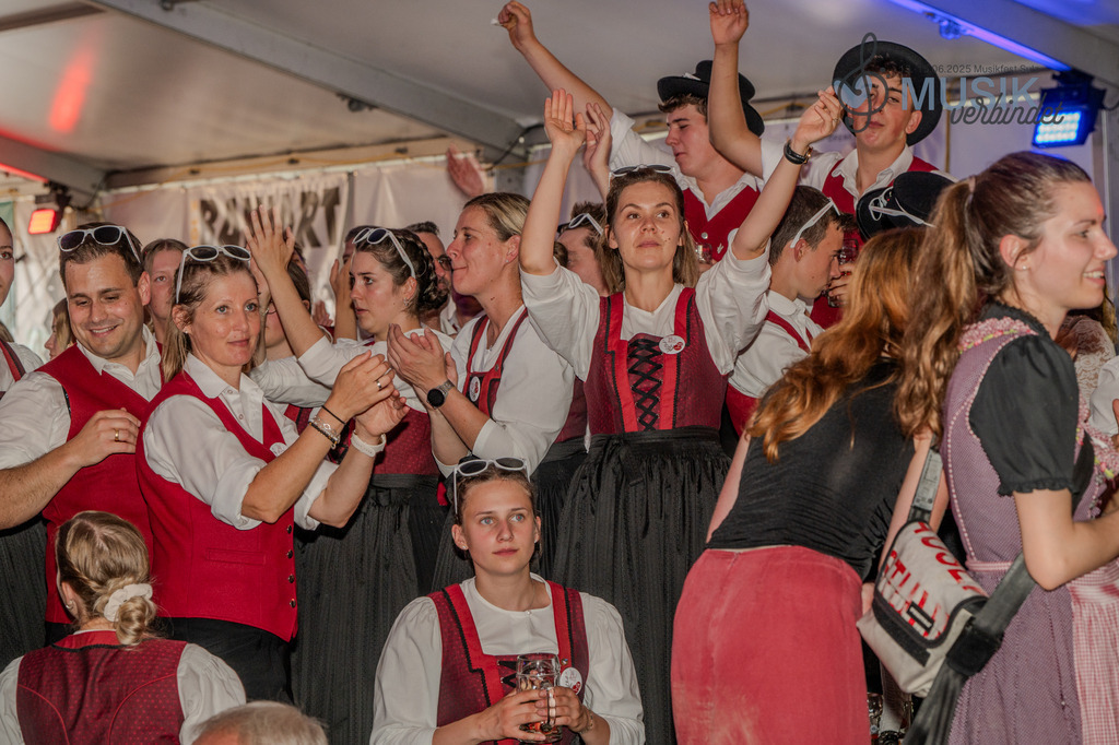 DSC_6341 | "Fussifoto.com – Ihr Ansprechpartner für hochwertige Fotografie! Entdecken Sie kreative Bilder und professionelle Dienstleistungen. Kontaktieren Sie uns für Ihre Projekte!"