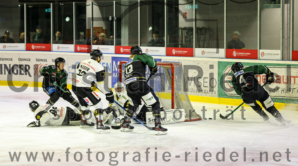 2022-12-23_105_TSV_Erding_gegen_EA_Schongau | Erding, Deutschland, 23.12.2022:
Eishockey, Bayernliga 2022 / 2023, 22. Spieltag, TSV Erding gegen EA Schongau, Endergebnis: 

Foto: Christian Riedel / fotografie-riedel.net