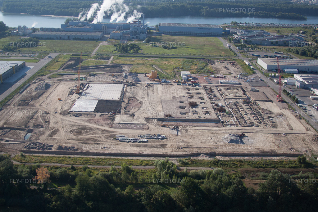 Luftbild: Wörth am Rhein, Industriegebiet Oberwald in Wörth am Rhein im Bundesland Rheinland-Pfalz in Deutschland. Foto: IMG_51693.jpg vom 11.08.2012 durch Werner Riehm/FLY-FOTO.de