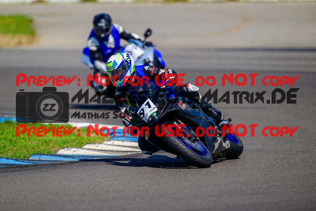 MaZZes_FotoMatrix_240520_6021986_8623 | INST