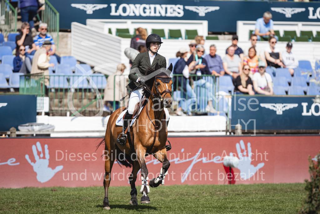 240510_Hamburg_YoungsterTour7y-112 | Deine schönsten Turniermomente als professionelle Fotos! Entdecke hochwertige Pferdesport-Fotografie im Online-Shop. Jetzt Fotos finden & bestellen!
