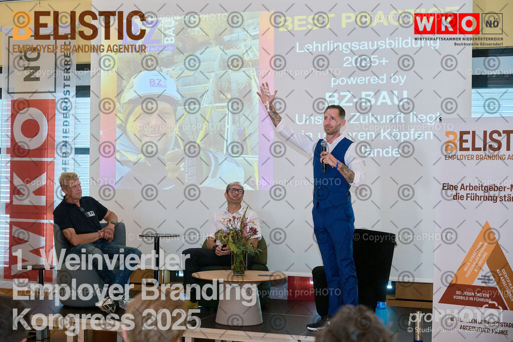 144_202509_EmployerBranding_NZ9_1759 | proPHOTO - Realisiert mit Pictrs.com