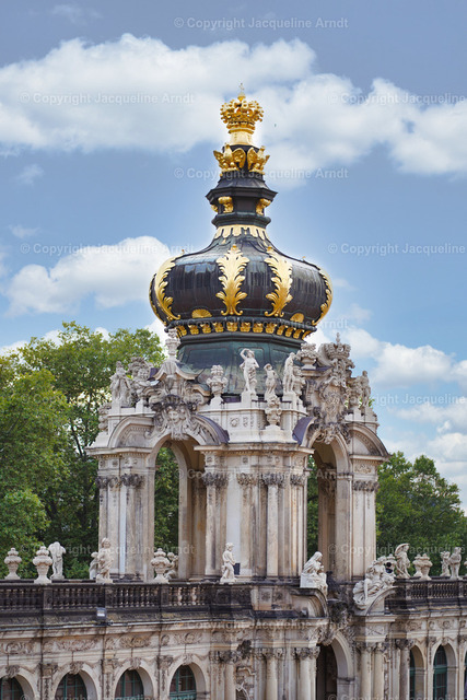 DSC09957a Kopie | Fotografie Photography Dresden Photoshooting  Fotoshooting Fotografin Dresdencity Bilder  Foto Dresdenvideos Kalender Postkarten Bilderdownload Portrait Hochzeitsfotografie Familienfotos Bewerbungsbilder Studiofotografie Fotograf Dresdenbilder Business - Realisiert mit Pictrs.com