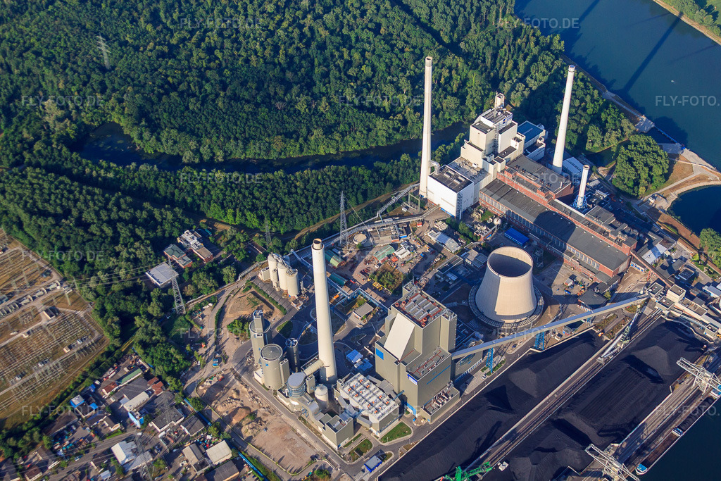Luftbild: EnBW Energie Baden-Württemberg AG, Rheinhafen-Dampfkraftwerk Karlsruhe vonvon N im Ortsteil Daxlanden in Karlsruhe im Bundesland Baden-Württemberg in Deutschland. Foto: IMG_69809.jpg vom 06.07.2014 durch Werner Riehm/FLY-FOTO.deWWW.ENBW.COM