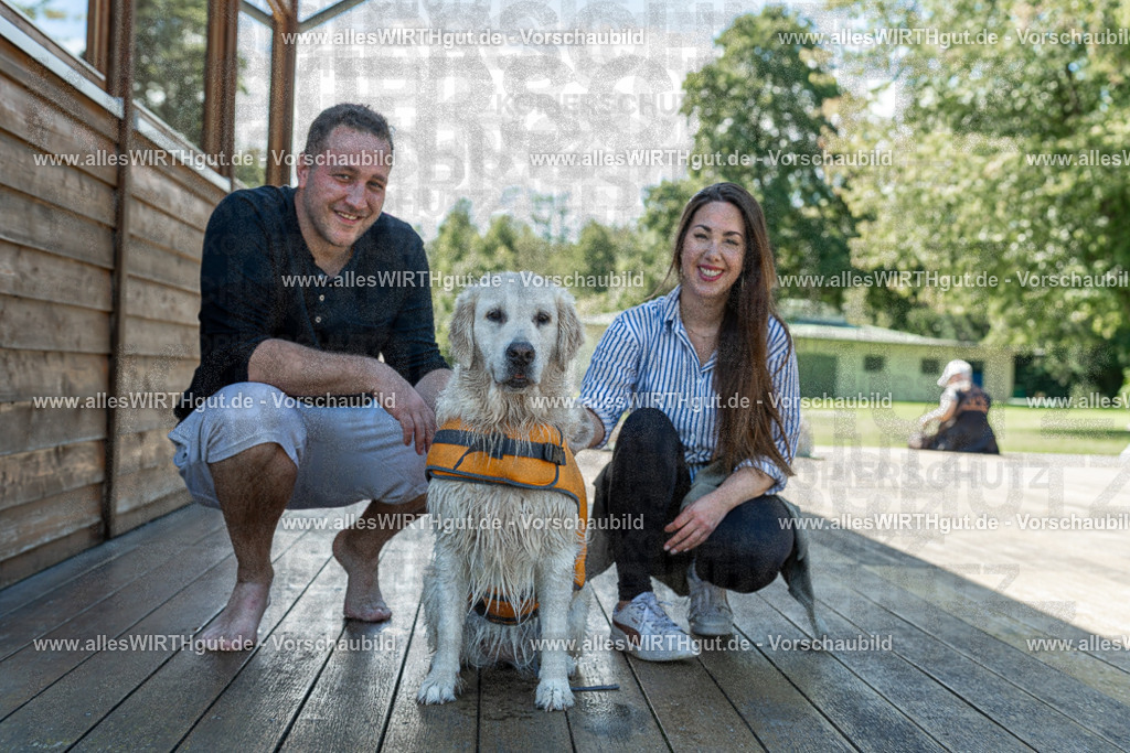 Hundeschwimmen_Volksbad_2026-allesWIRTHgut_Tierfotografie-2609061344-7R500911 | Professionelle Tierfotografie in Mönchengladbach von Daniel Wirth (allesWIRTHgut). Liebevolle & natürliche Bilder von Hunden & Katzen für unvergessliche Erinnerungen.