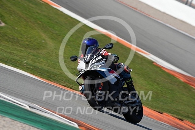 2025_03_28_PBK_13634 | Sportfotografie; SlowMotion; Video; Rennstrecke; Hafeneger; Speer; Racing; RSE; BMW; CBO; Trackday; Motorsportarena; Hockenheimring; Brno; Most; Barcelona; Valencia