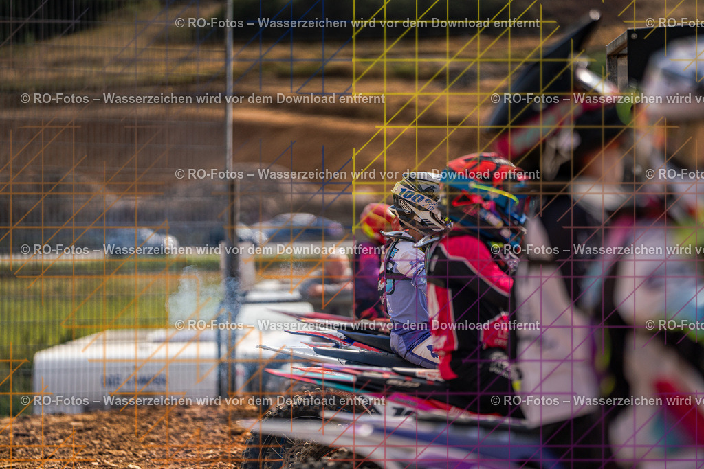 Sechshelden 2026 Sonntag  -2595 | Sportfotografie von RO-Fotos: Motorsport, Motocross, Enduro, Laufveranstaltungen und Triathlon. Professionelle Fotos von Sportlern und Events. - Realisiert mit Pictrs.com
