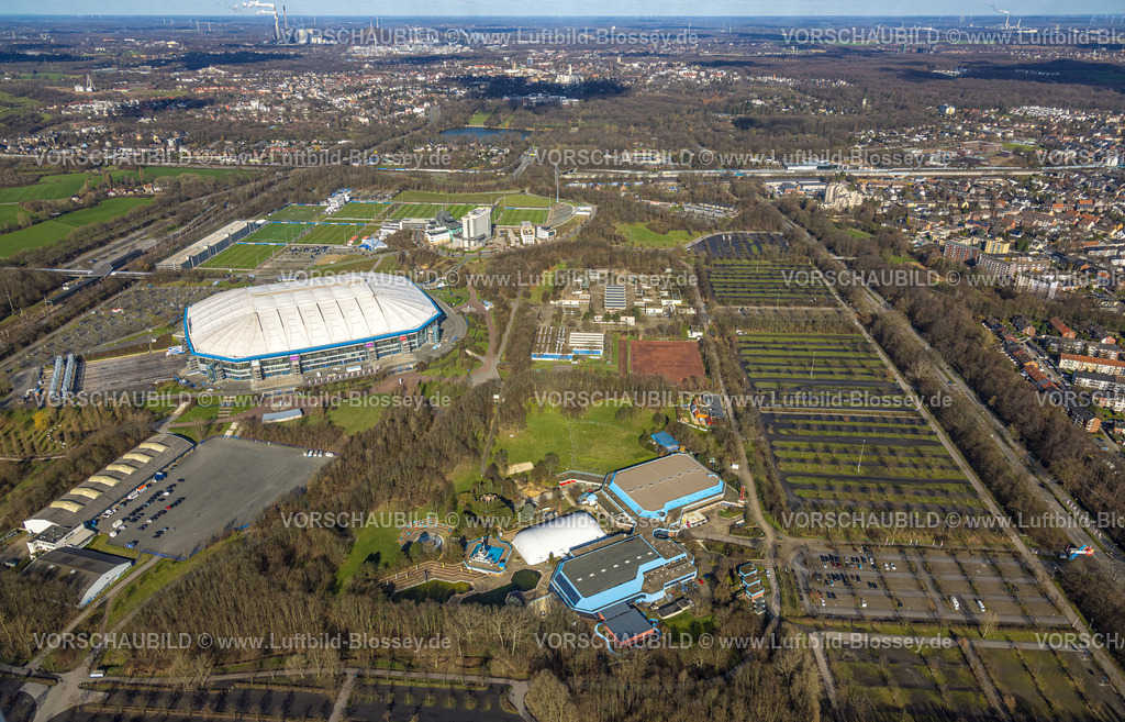 Gelsenkirchen230211368 | Luftbild, Sport-Paradies Freizeitbad, Traglufthalle, neben der Veltins-Arena, Bundesligastadion des FC Schalke 04 mit geschlossenem Dach, Berger Feld,Erle, Gelsenkirchen, Ruhrgebiet, Nordrhein-Westfalen, Deutschland