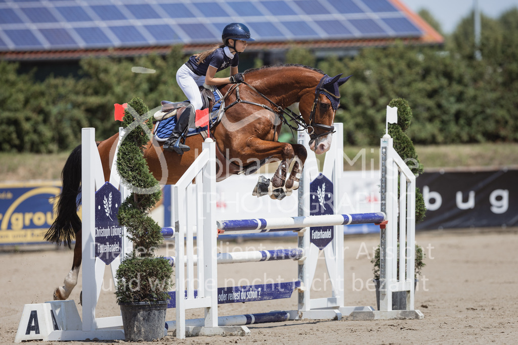 230625_PfSpTa_A1-Stil-2-406 | Deine schönsten Turniermomente als professionelle Fotos! Entdecke hochwertige Pferdesport-Fotografie im Online-Shop. Jetzt Fotos finden & bestellen!