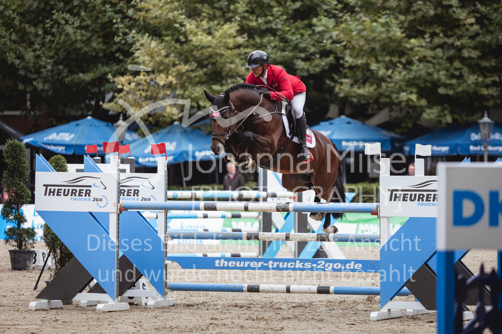 240915_OWLCh_Youngster6y-508 | Deine schönsten Turniermomente als professionelle Fotos! Entdecke hochwertige Pferdesport-Fotografie im Online-Shop. Jetzt Fotos finden & bestellen!