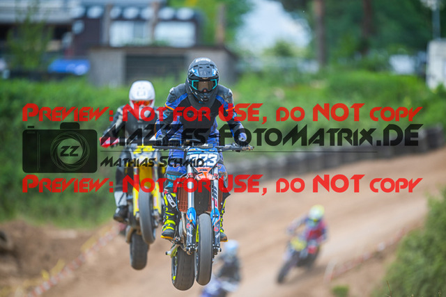 MaZZes_FotoMatrix_220528_9277 | Fotograf Mathias Schmid
Sportfotograf,
Eventfotograf,
Hochzeitsfotograf,
Portraitfotograf