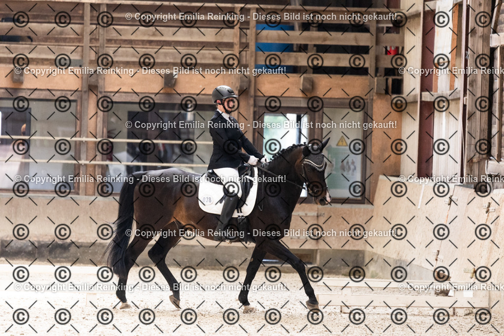 CL5A6316 | Emilia Reinking Fotografie - Realisiert mit Pictrs.com