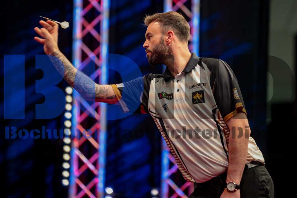 PDC European Darts Open 2024 | {headline}(Foto: Sebastian Sendlak / BOND) - Realisiert mit Pictrs.com