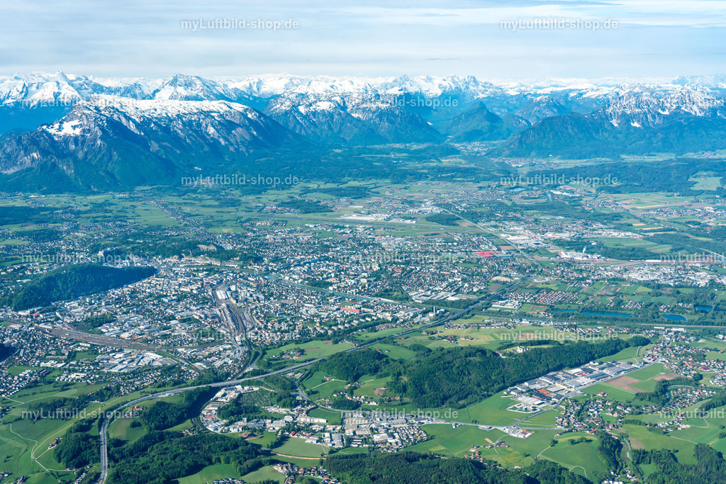 luftbild-salzburg-stadt-bruno-kapeller-59 | Luftbild von der Stadt Salzburg in Österreich. - Realisiert mit Pictrs.com