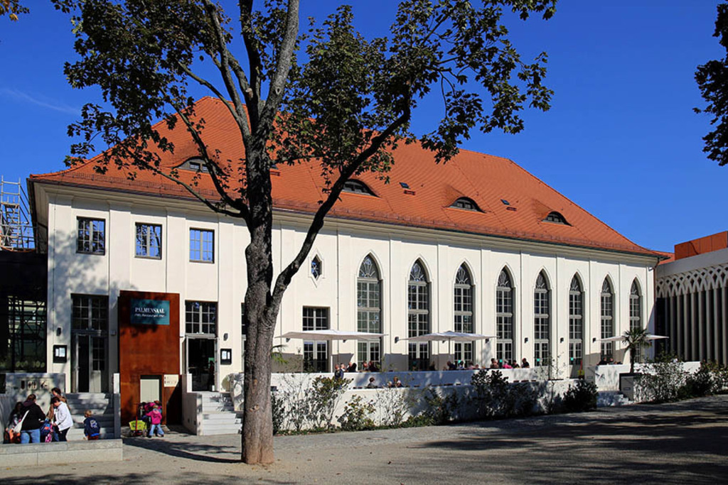 Bildlexikon Leipzig - Kongresshalle am Zoo Leipzig | Das Team hinter BILDLEXIKON LEIPZIG bündelt historische wie aktuelle Informationen über die Stadt Leipzig in Text und Bild auf einer Plattform und stellt diese der interessierten Öffentlichkeit zur Verfügung.