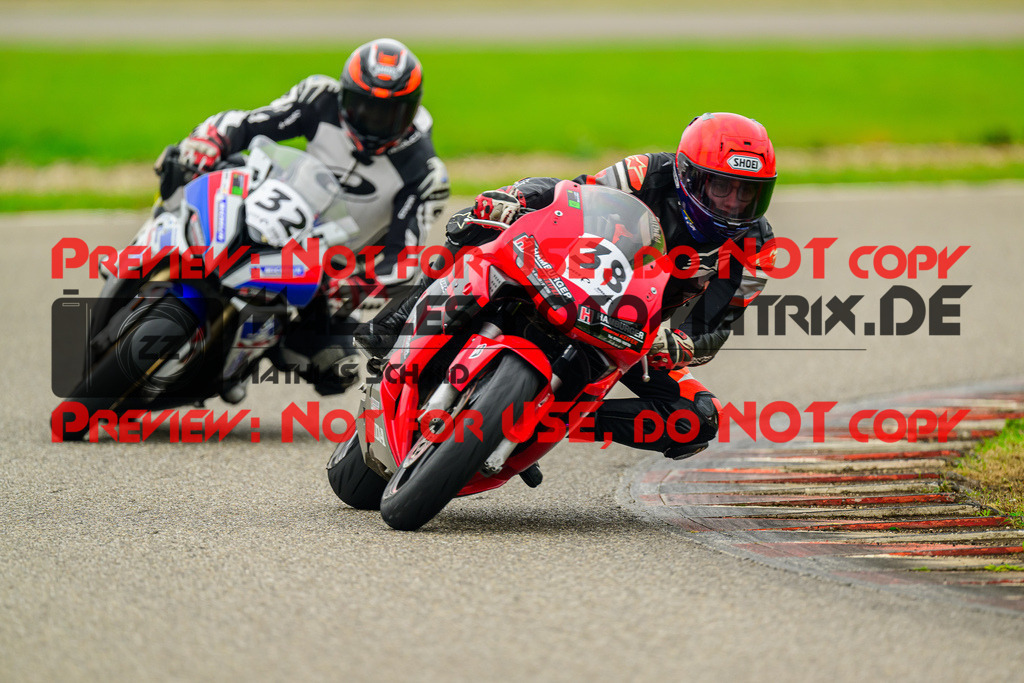 MaZZes_Fotomatrix_20241003_6007705_1427 | GRUEN