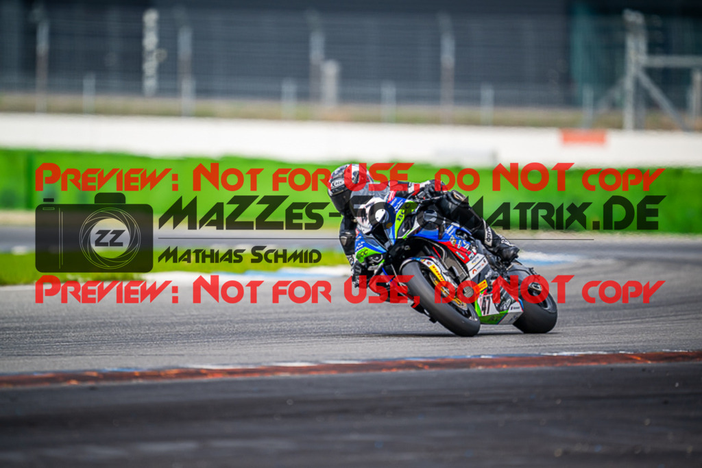 MaZZes_FotoMatrix_220924_1388 | PRO SUPERSTOCK