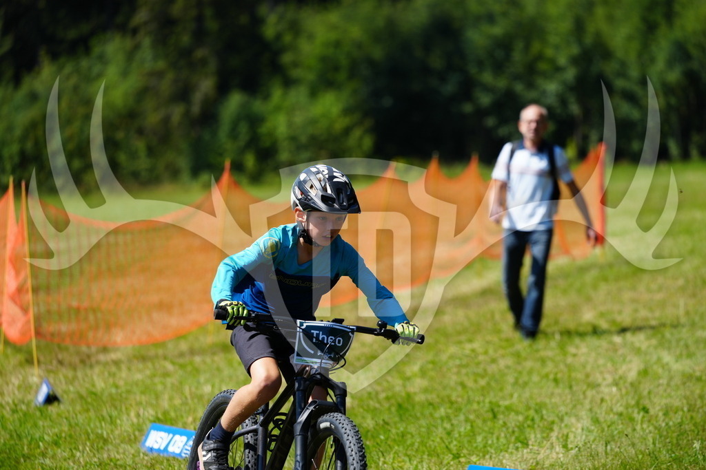 FC101354 | Fotogalerie der Treibjagd im Dunkelwald - Dein MTB Etappenrennen im Erzgebirge - Realisiert mit Pictrs.com