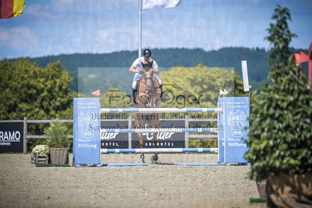DOS_4085 | Entdecke hochwertige Reitturnierfotos von Foto Oger. Professionell, emotional und authentisch – jetzt Lieblingsmomente im Shop bestellen.Deutschlandweite Turnierfotografie. - Realisiert mit Pictrs.com