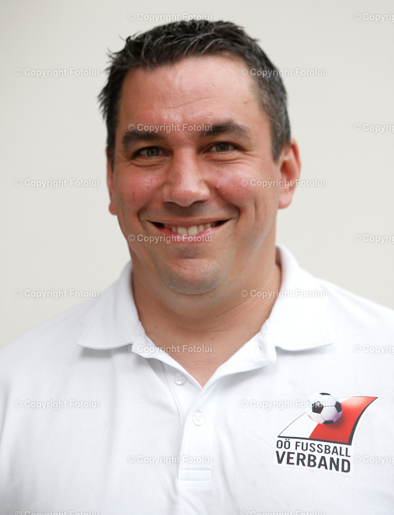 GRUPPENOBMAENNER_14 | bilder, linz, photo, foto, fussball, sport, fotolui, bundesliga