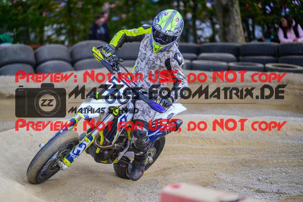 MaZZes_Fotomatrix_20241006_6021986_2210 | SENIOR