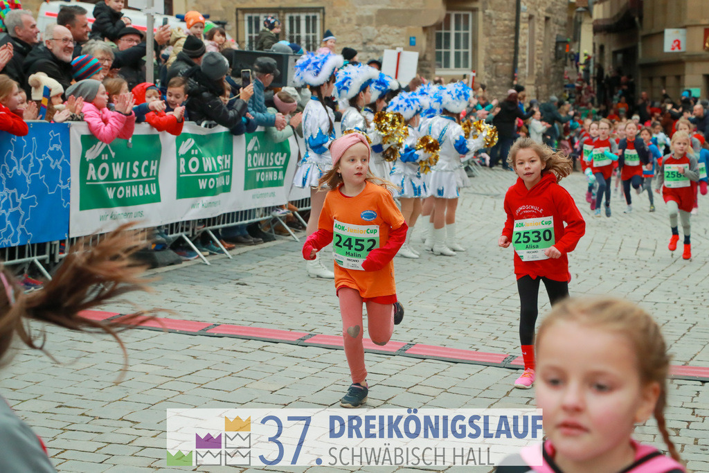 AOK JuniorCup 400m | 3Koenigslauf 2023 - Realisiert mit Pictrs.com