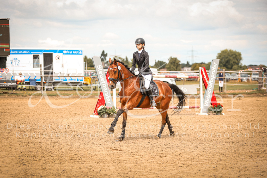 06.SoSpWB00035 | Leoni Ertmer Photography - Realisiert mit Pictrs.com