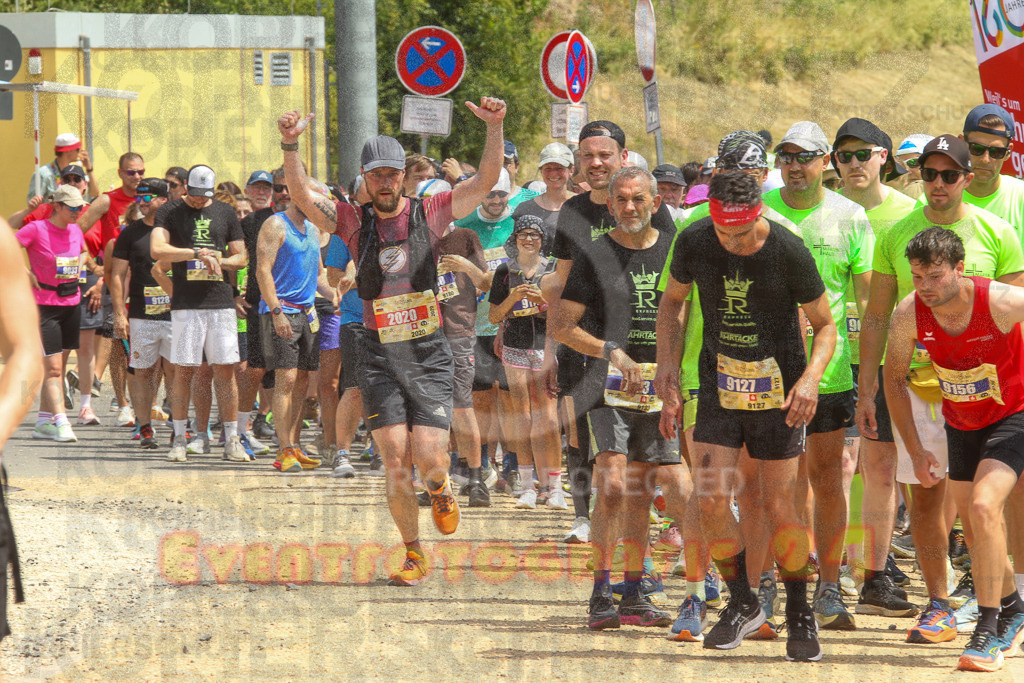 250614_1332_EV4_1001 | Sportfotografie im Rhein-Sieg Kreis, Köln, Bonn, NRW, Rheinland Pfalz, Hessen, etc. Unser Tätigkeitsfeld umfasst den Laufsport vom Volkslauf über den Marathon, Duathlon, Triathon bis zum Ultralauf wie Kölnpfad Ultra oder Schindertrail.