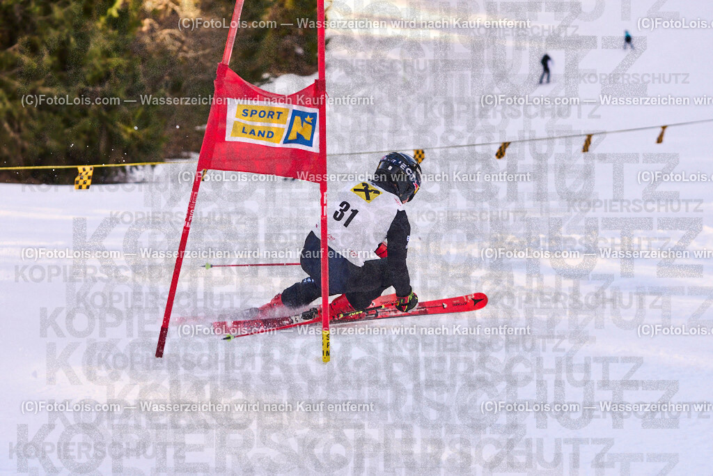 ALP0508_MastersCup-RTL-I_LKHF_Wicho Anton | NÖ Raiffeisen MastersCup, Jugend - Damen - Herren, Riesentorlauf-Rennen 1 auf der Fuchswaldpiste, durchführender Verein: Schiklub Lackenhof, So 9. Februar 2025.