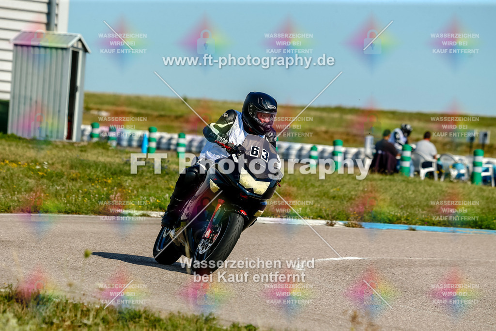 Chambley Juli-0473 | Hier findet Ihr Bilder von Touristenfahrten auf der Nürburgring Nordschleife oder von anderen Veranstaltungen die ich besucht habe. Viel Spass beim Durch Schauen 