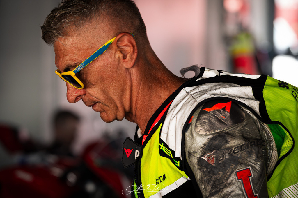 Ducati Trackday Hockenheimring 2026 | Entdecken Sie die faszinierende Welt von Alexander Tschuncky Arts: Kreative Fotografie, atemberaubende Automobilkunst und hochwertiger Bilderdruck. Lassen Sie sich inspirieren! - Realisiert mit Pictrs.com