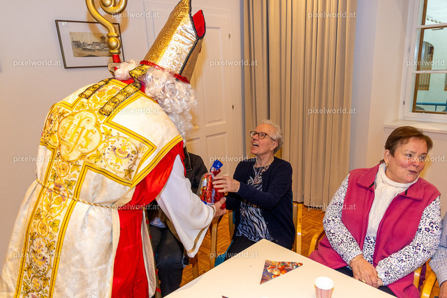Der Nikolaus beim Seniorenbund | Bildershop von pixelworld.at - Realisiert mit Pictrs.com