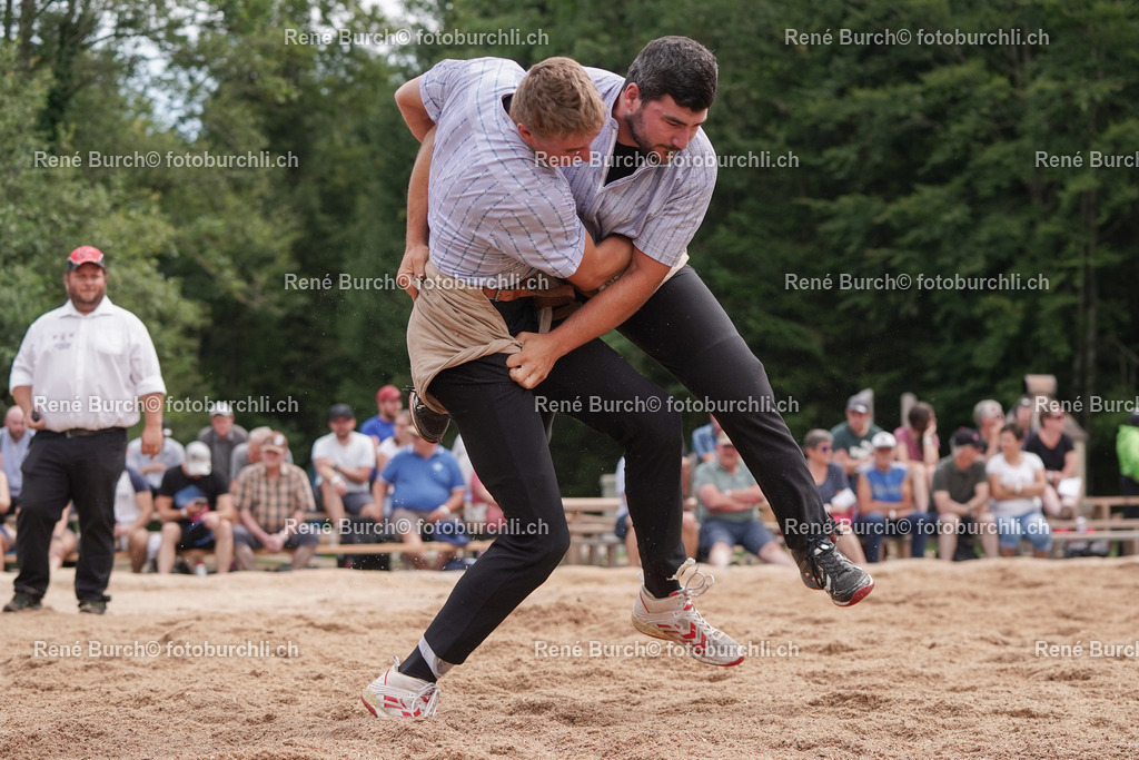 DSC09685-2 | René Burch leidenschaftlicher Fotograf aus Kerns in Obwalden.  Hier finden sie Sport, Landschaft und Natur Fotografie.
 - Realisiert mit Pictrs.com