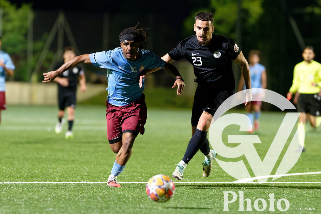 US Carouge II  v Viseu United  - 4eme ligue Groupe 3 | Geneva, Switzerland - May 20 : during the 4eme ligue Groupe 3  match between US Carouge II  and Viseu United  at Stade de la Fontenette  on May 20 , 2026 in Geneva, Switzerland.