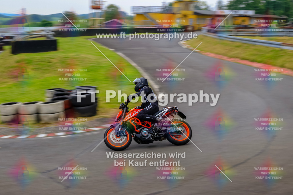 OBK-6028 | Hier findet Ihr Bilder von Touristenfahrten auf der Nürburgring Nordschleife oder von anderen Veranstaltungen die ich besucht habe. Viel Spass beim Durch Schauen 