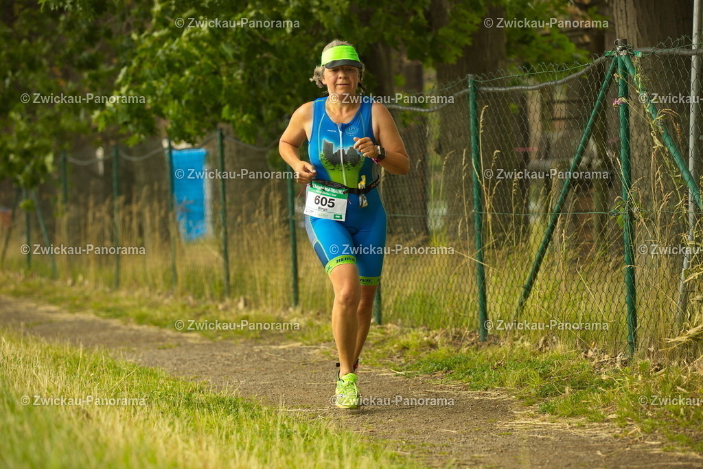 2023_0630_KoberTriathlon_Jeder0815 | Urban. Natur. Panorama. Luftbild. 
Der Bildershop für aufregende Perspektiven!
Für Deko, Wandbild und Kalender!
Wir bringen LED-Bilder zum Leuchten!
