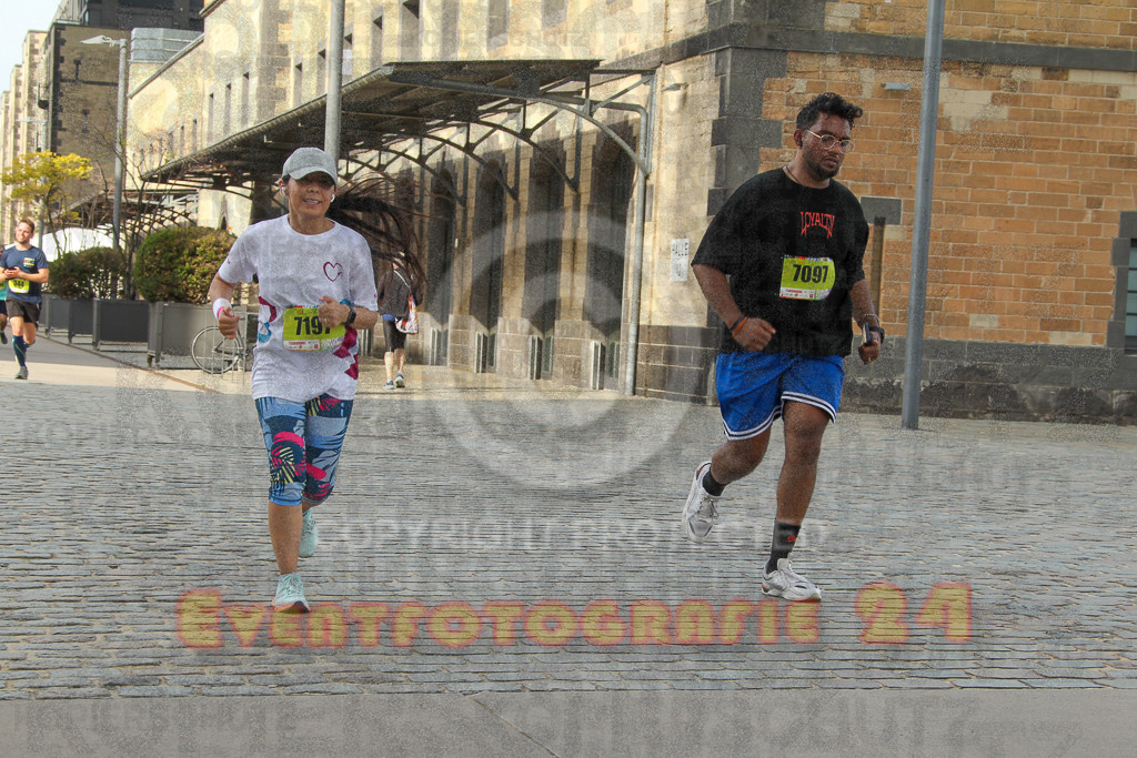 250920_1534_EV4_9169 | Sportfotografie im Rhein-Sieg Kreis, Köln, Bonn, NRW, Rheinland Pfalz, Hessen, etc. Unser Tätigkeitsfeld umfasst den Laufsport vom Volkslauf über den Marathon, Duathlon, Triathon bis zum Ultralauf wie Kölnpfad Ultra oder Schindertrail.