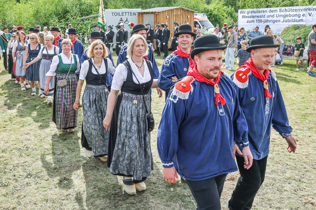 top-top.de 240509-269 | Foto, Video, Fotografie, Videografie, Fotobox, DJ, Discjockey, Musik, Musikbox, Veranstaltung, Photobooth, Amazon, Ebay, Buchtipp, Bestseller, Autor, Verlag, Buch, Wesel, Hamminkeln, NRW, Dinslaken, Rees, Drohne, Hochzeit, Party, Fotobox, Wesel, Fotograf