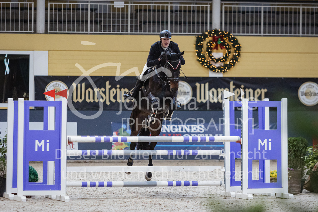 221217_Warstein_Stil-L-117 | Deine schönsten Turniermomente als professionelle Fotos! Entdecke hochwertige Pferdesport-Fotografie im Online-Shop. Jetzt Fotos finden & bestellen!