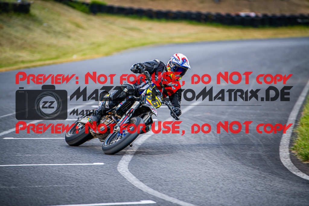 MaZZes_FotoMatrix_220528_5616 | Fotograf Mathias Schmid
Sportfotograf,
Eventfotograf,
Hochzeitsfotograf,
Portraitfotograf