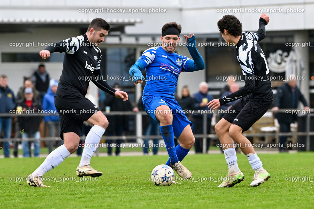 MSC Magdalen vs. SV Wernberg | #9 Mario Dolinar MSC Magdalen, #5 Fabio Tilli SV Wernberg, #10 Luca Guggenberger MSC Magdalen, MSC Magdalen vs. SV Wernberg, MSC Magdalen vs. SV Wernberg am 10.11.2024 in Magdalen (Sportplatz Magdalen), Austria, (Photo by Bernd Stefan)
